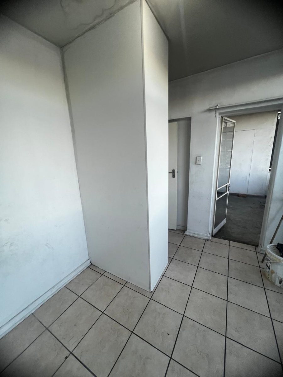 2 Bedroom Property for Sale in Bloemfontein Free State